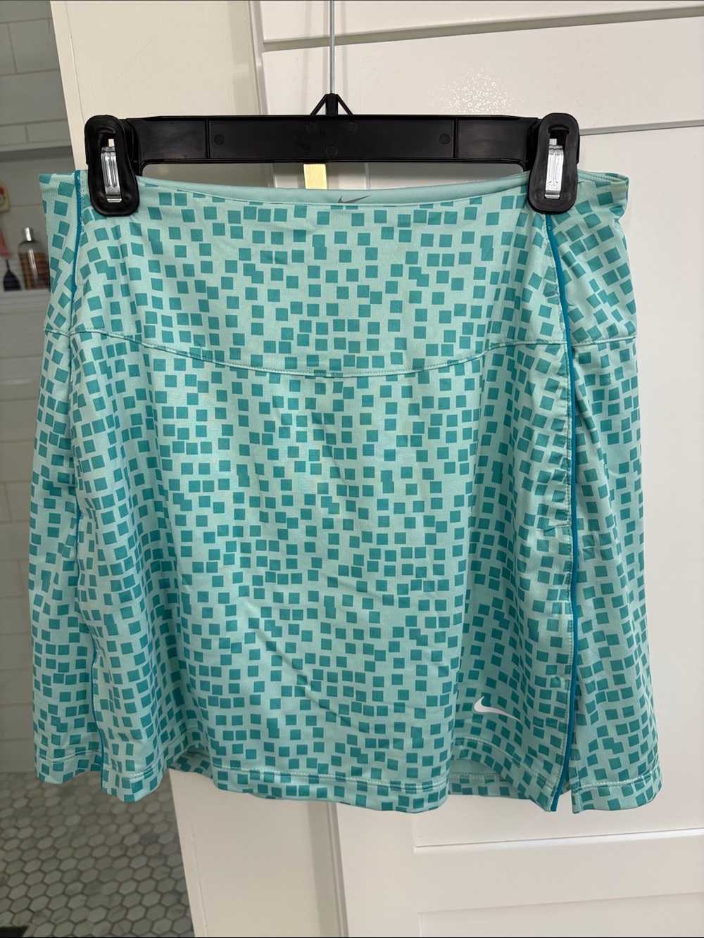 Nike Aqua Mint and Teal Geometric Golf Skirt w/ Pockets